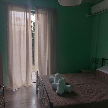 Luchia Apartment Patras Exterior photo