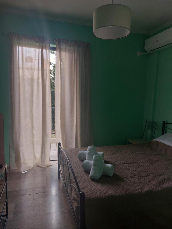 Luchia Apartment Patras Exterior photo